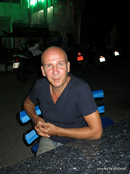 2014-03-25 Smurf Bar