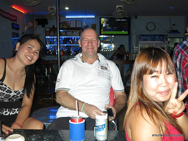2014-03-26 Smurf Bar