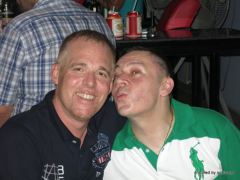 2014-03-28 Smurf Bar