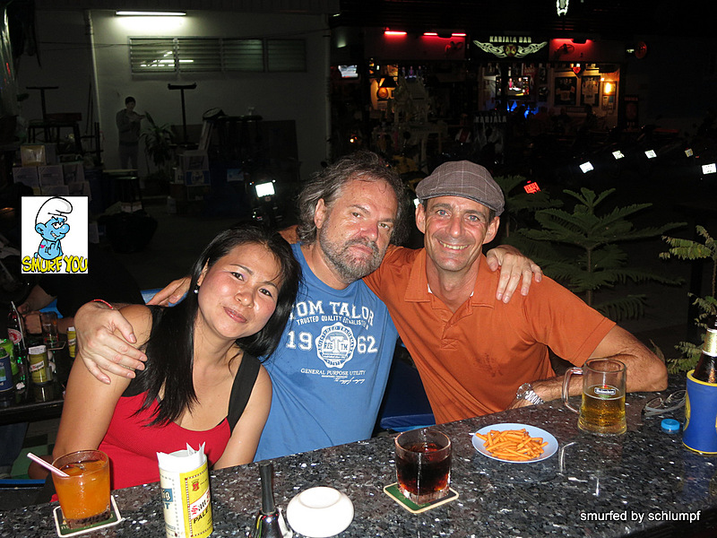 2014-03-31 Smurf Bar