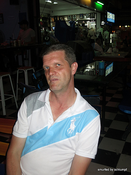 2014-03-31 Smurf Bar