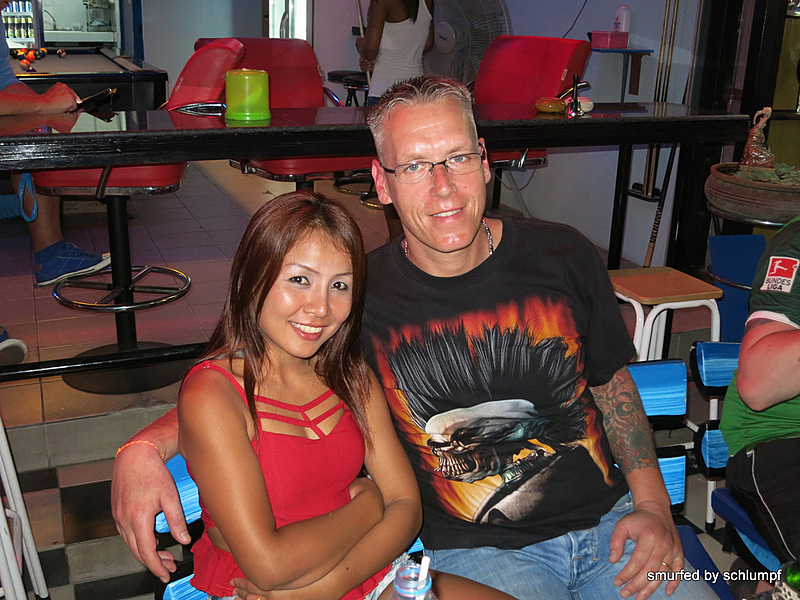 2014-04-01 Smurf Bar