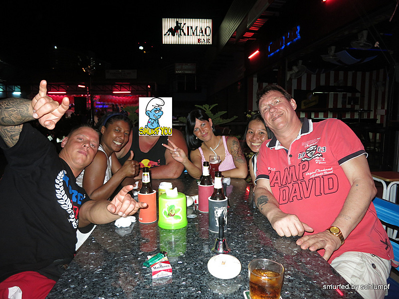 2014-04-01 Smurf Bar
