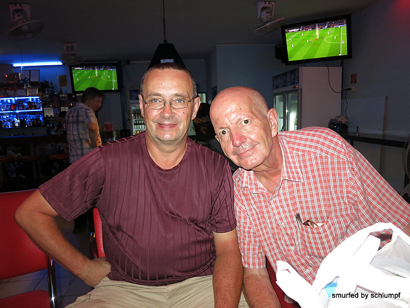 2014-04-02 Smurf Bar