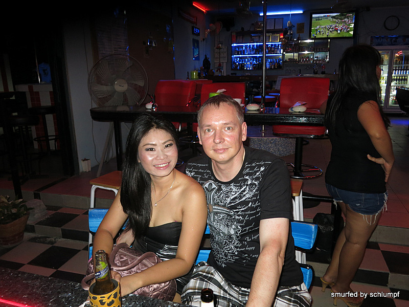 2014-04-02 Smurf Bar