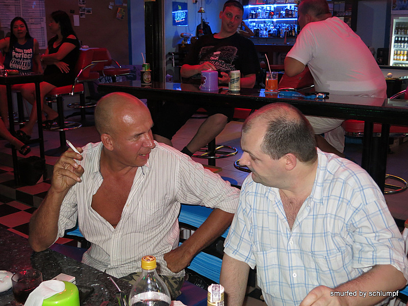 2014-04-03 Smurf Bar