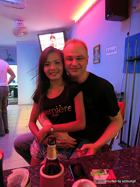 2014-04-04 Smurf Bar