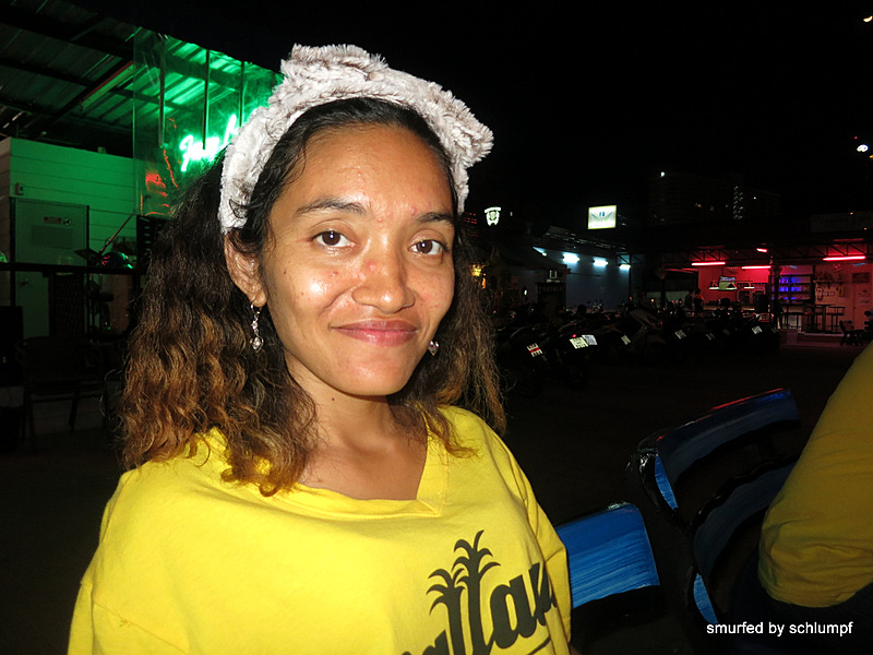 2014-04-06 Smurf Bar