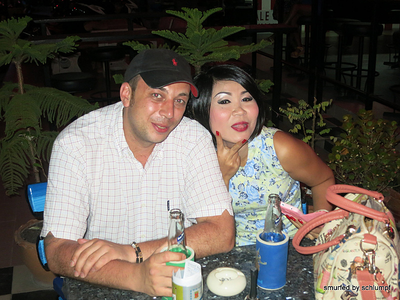 2014-04-06 Smurf Bar