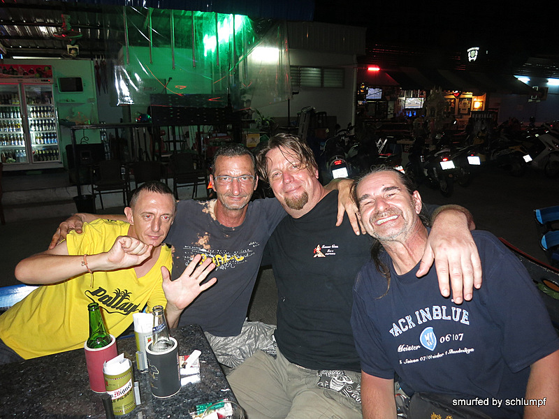 2014-04-06 Smurf Bar