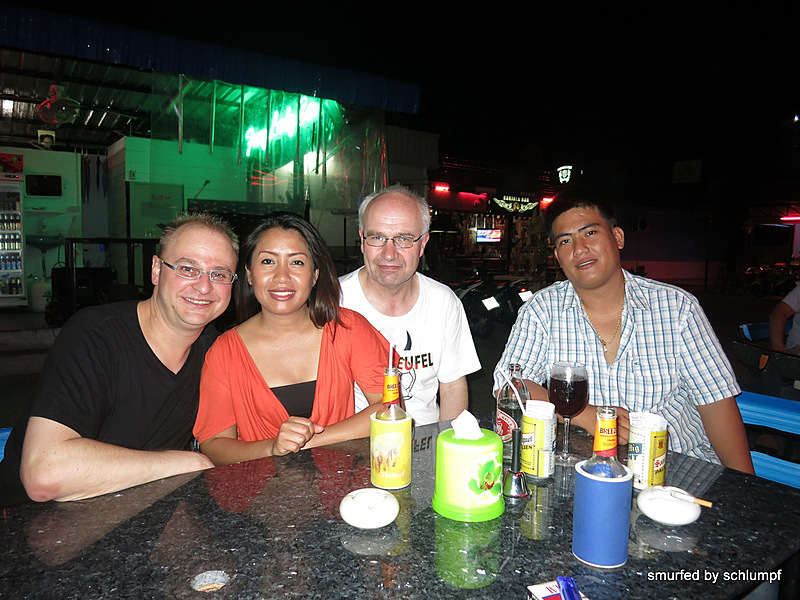 2014-04-08 Smurf Bar