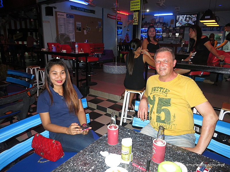 2014-04-08 Smurf Bar