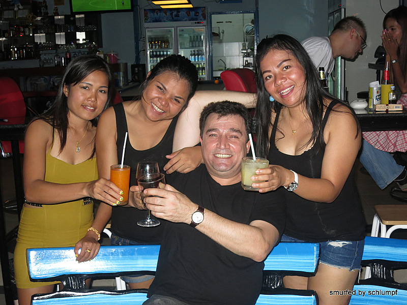 2014-04-09 Smurf Bar