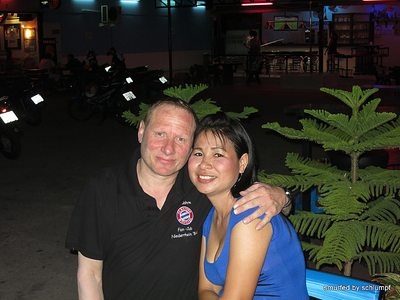 2014-04-09 Smurf Bar