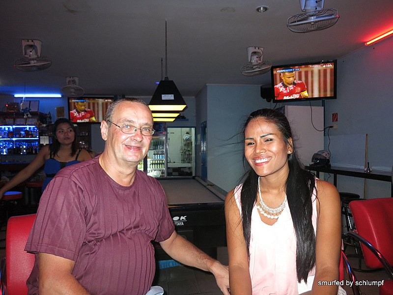 2014-04-09 Smurf Bar