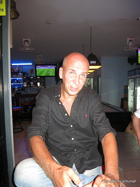 2014-04-10 Smurf Bar