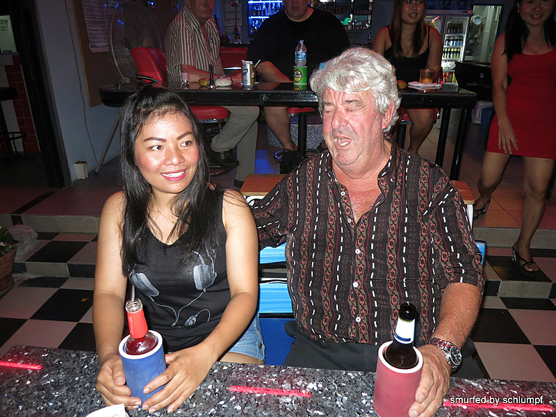 2014-04-10 Smurf Bar
