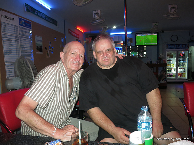 2014-04-10 Smurf Bar