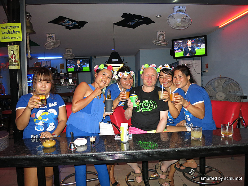 2014-04-11 Smurf Bar
