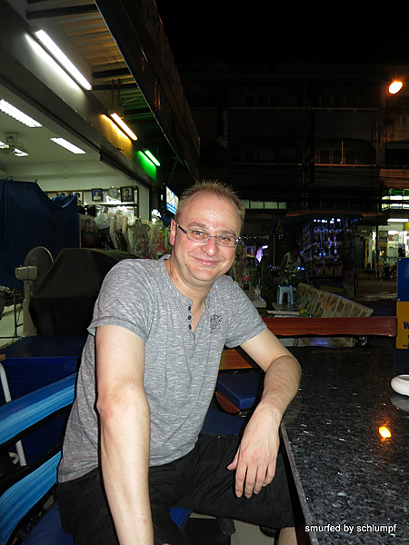 2014-04-12 Smurf Bar