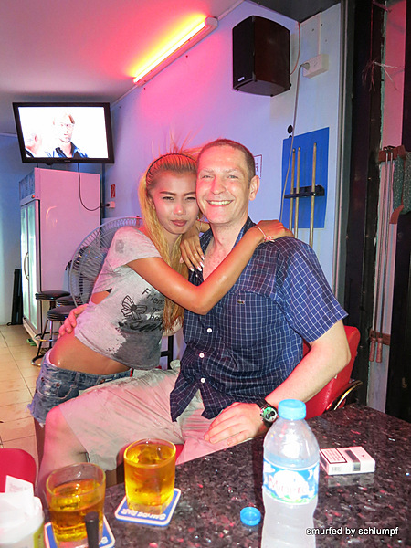 2014-04-13 Smurf Bar