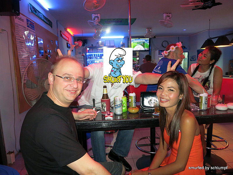 2014-04-13 Smurf Bar