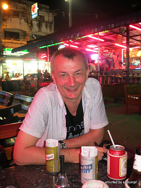 2014-04-14 Smurf Bar