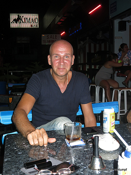 2014-04-14 Smurf Bar
