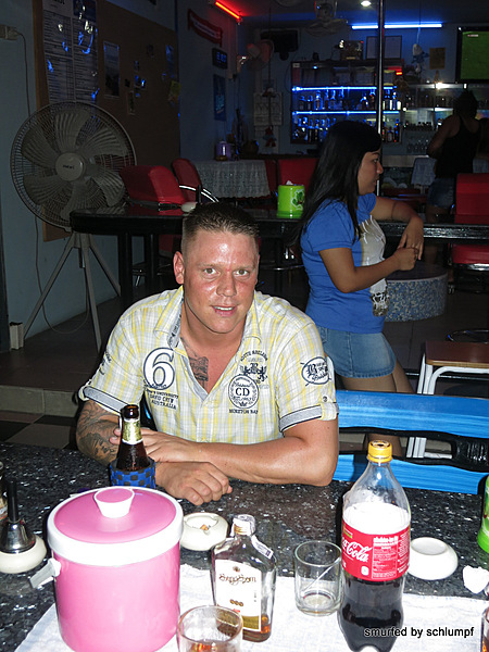 2014-04-15 Smurf Bar