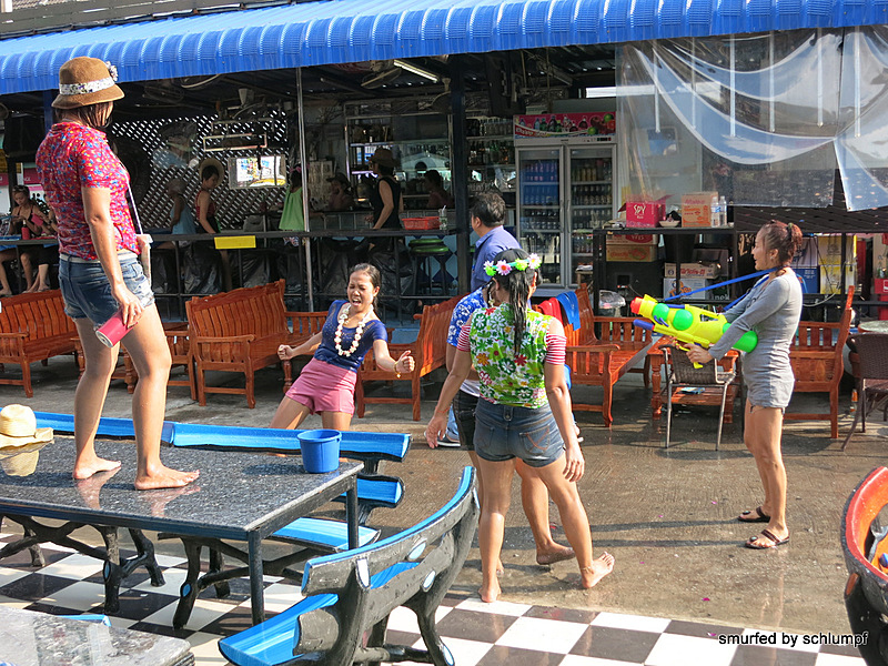 2014-04-16 Smurf Bar