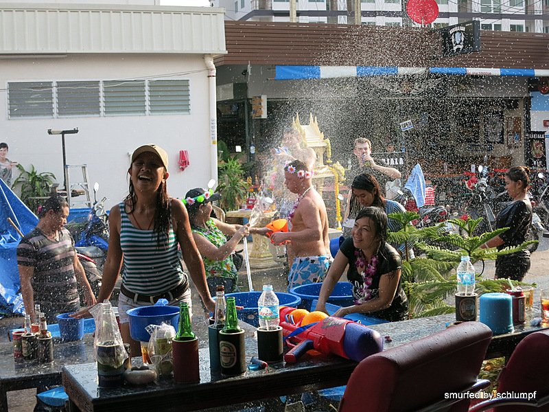 2014-04-16 Smurf Bar