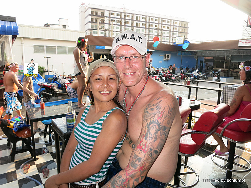 2014-04-16 Smurf Bar