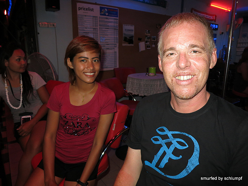 2014-04-18 Smurf Bar