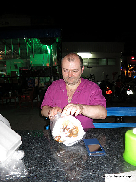 2014-04-18 Smurf Bar