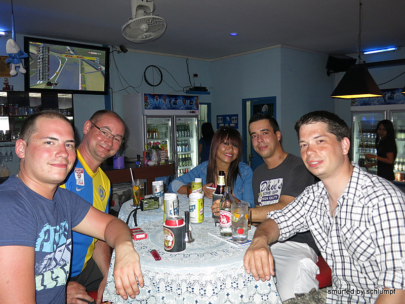 2014-04-18 Smurf Bar