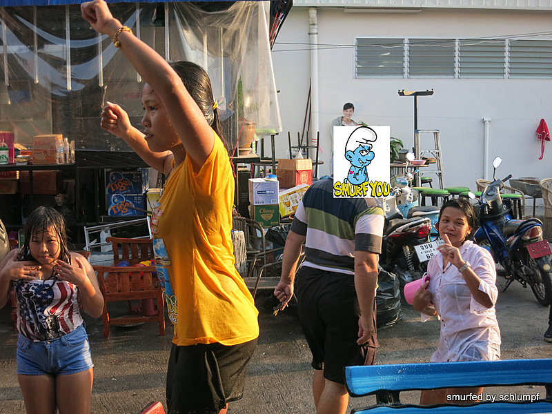 2014-04-19 Smurf Bar