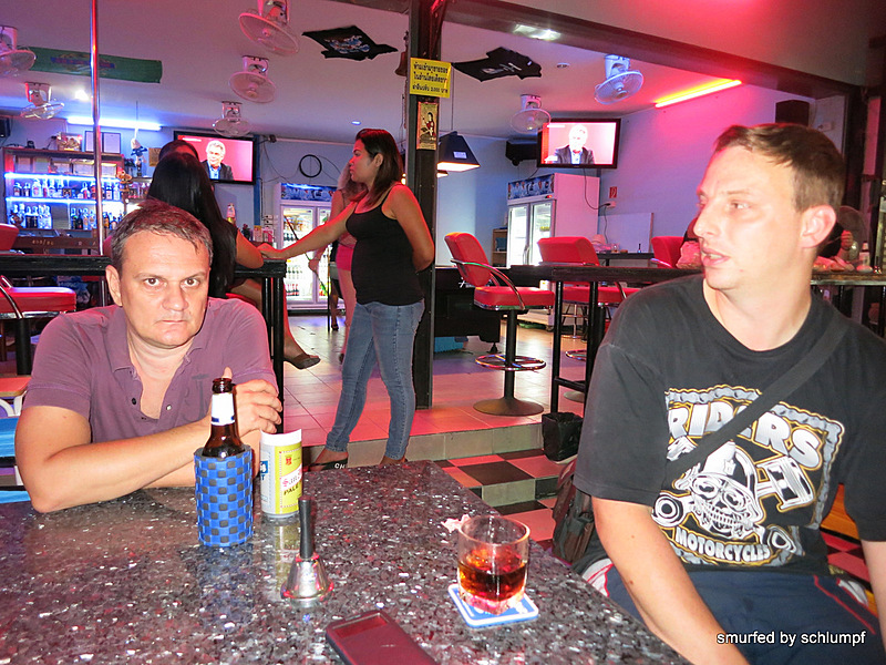 2014-04-20 Smurf Bar