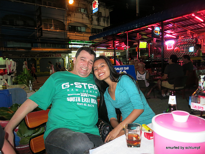 2014-04-20 Smurf Bar