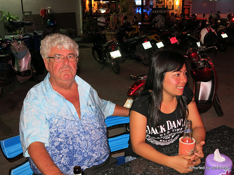 2014-04-20 Smurf Bar