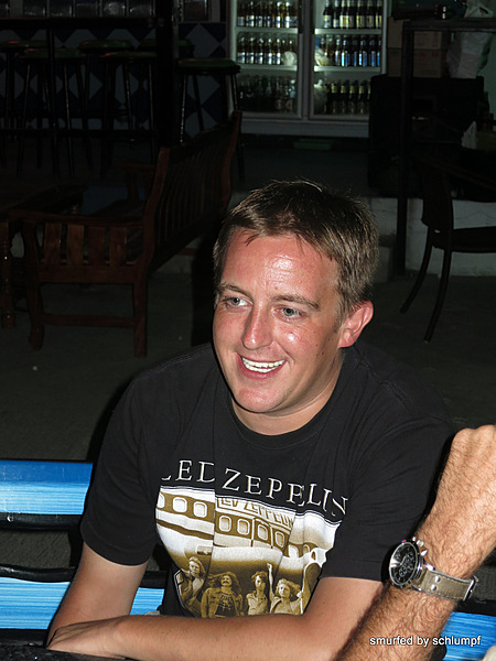 2014-04-20 Smurf Bar