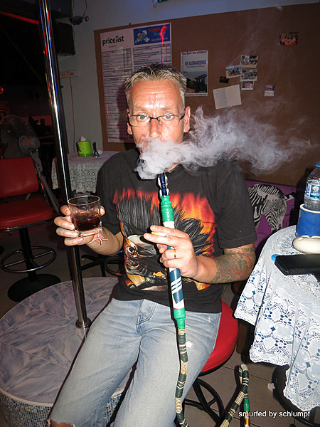 2014-04-22 Smurf Bar