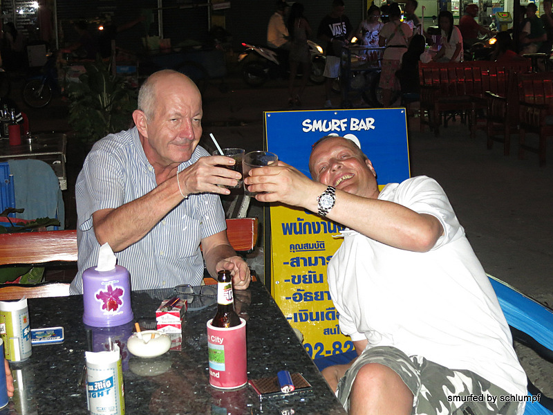 2014-04-22 Smurf Bar