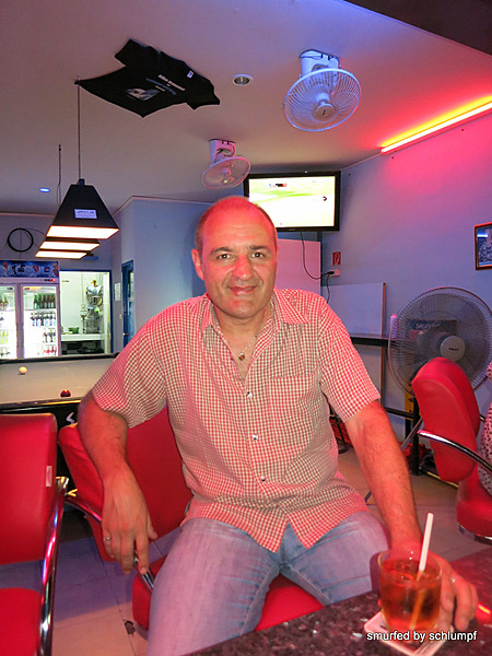 2014-04-24 Smurf Bar