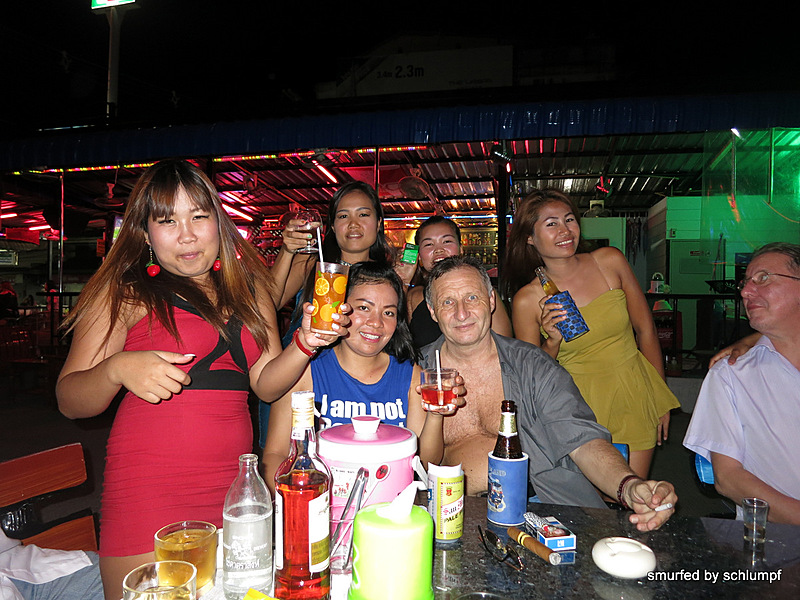 2014-04-28 Smurf Bar