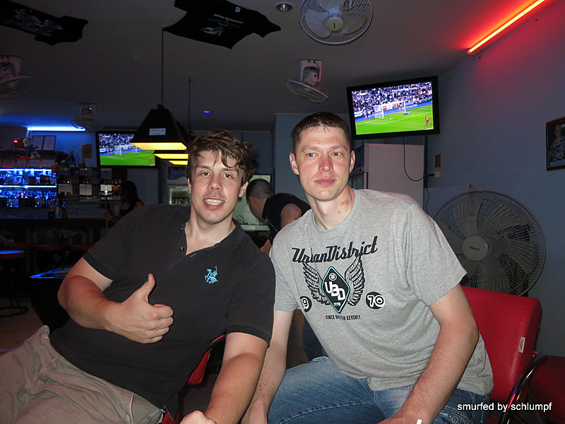 2014-04-29 Smurf Bar