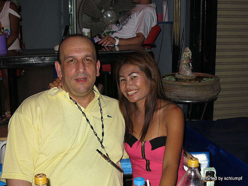 2014-04-30 Smurf Bar