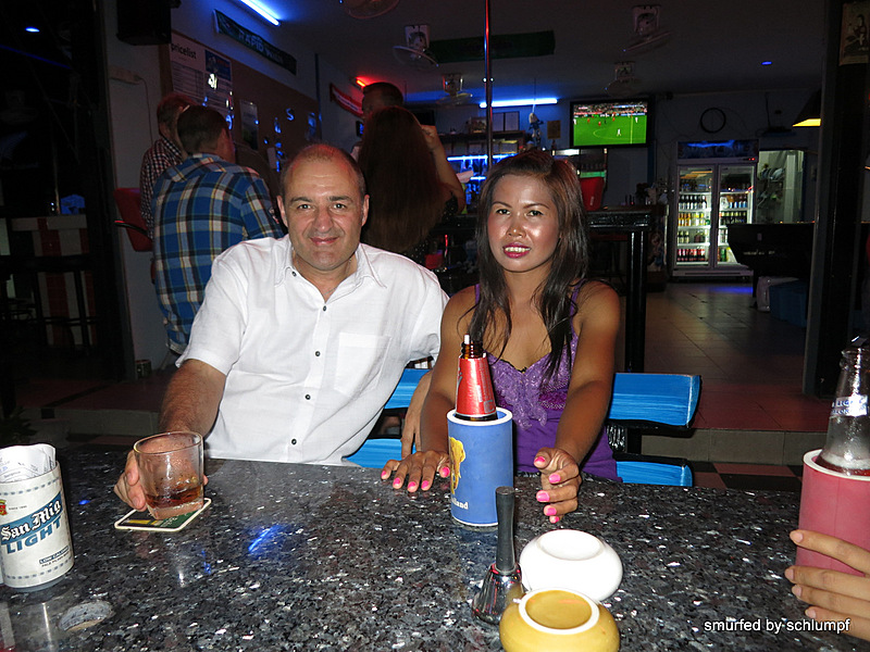 2014-04-30 Smurf Bar