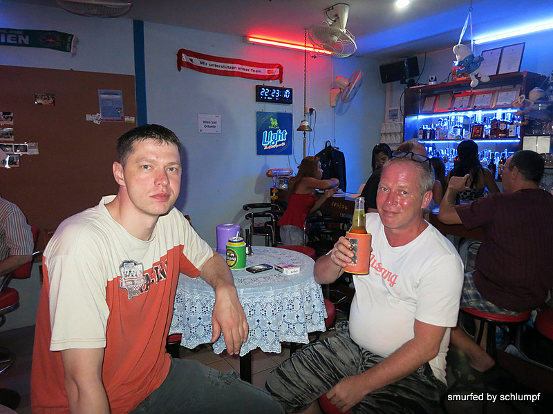 2014-05-01 Smurf Bar