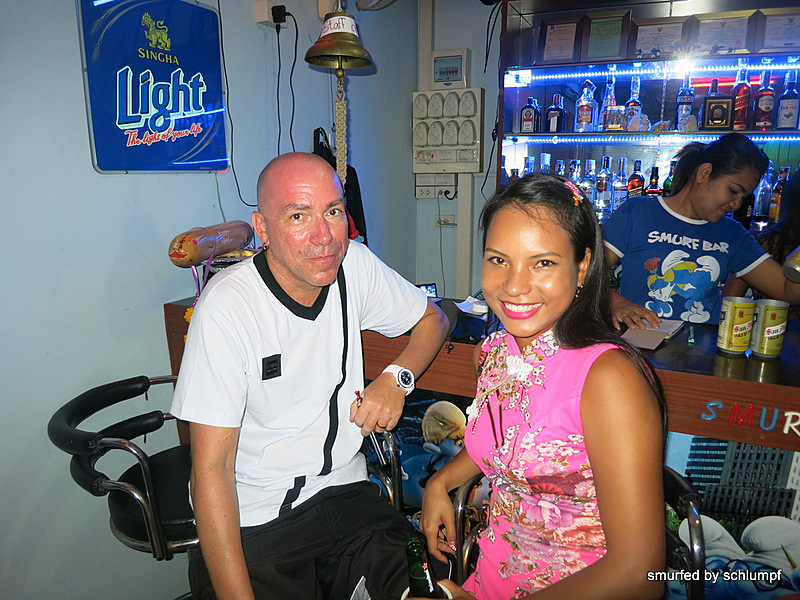 2014-05-02 Smurf Bar