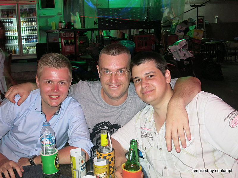 2014-05-02 Smurf Bar